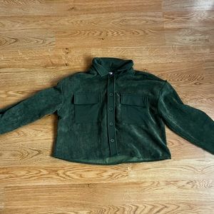 Crop top forest green long sleeve button up